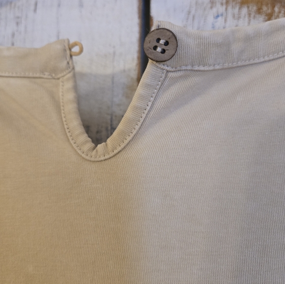 Womens Easel Flower Quilt Patch Top in Khaki Sm Fit  Lg Oversized New - Picture 9 of 9